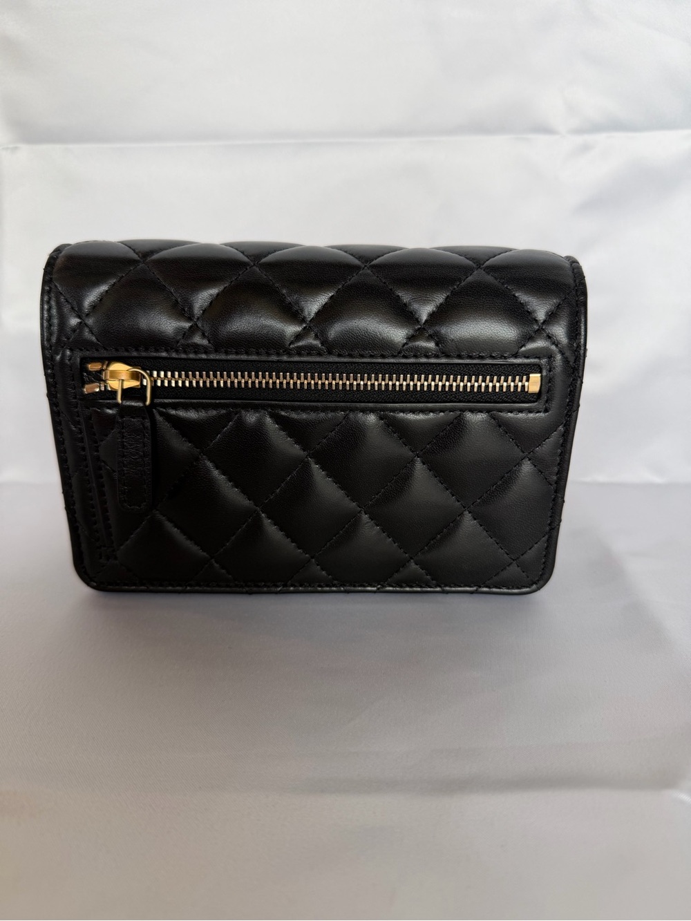 🎉SOLD🎉 CHANEL Black Lambskin WOC Wallet On Chain Gold Hardware GHW Cruise 2023 - Picture 4 of 12